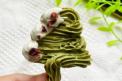 圣诞树抹茶手指麻薯