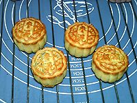 枣泥核桃月饼#美的FUN烤箱，焙有FUN儿#的做法图解23