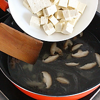 牡蛎豆腐汤的做法图解5