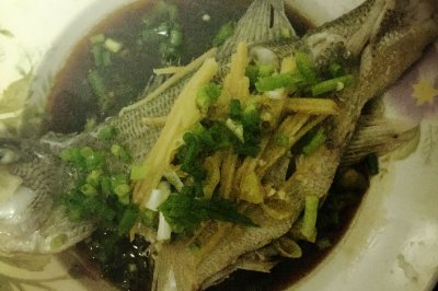 清蒸鲈鱼