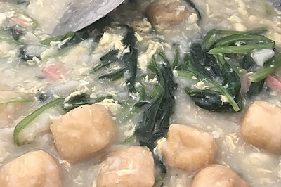菠菜火腿面疙瘩汤