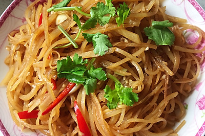 不一样的土豆丝(酸甜辣咸香脆)
