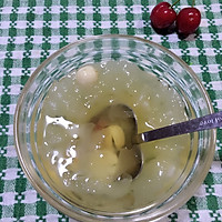 山药银耳枸杞杞莲子羹的做法图解1