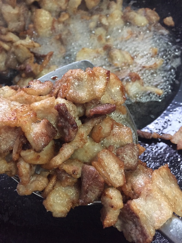爆炒五花肉的做法图解3