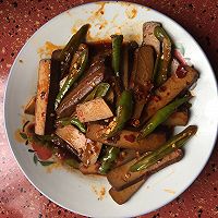 鸡蛋干炒线椒的做法图解6