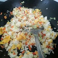 好吃又营养的韩式什锦炒饭的做法图解7