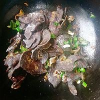 家常菜「干煸肺子」的做法图解12