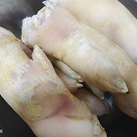 #味达美年味小馆#卤猪蹄的做法图解1