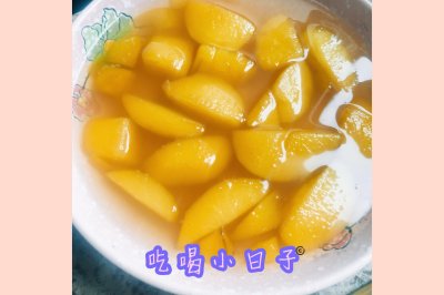 黄桃罐头