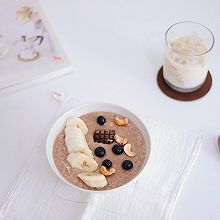 香蕉可可燕麦粥