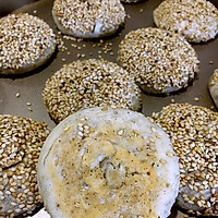 椒盐芝麻烧饼的做法图解10