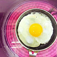感恩节火鸡——火腿煎蛋的做法图解3