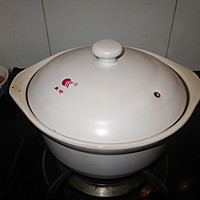 桃胶银耳雪梨----让你面如桃花的平民养颜圣品的做法图解4