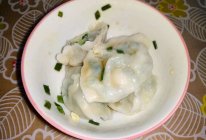 韭菜鸡蛋海米水饺的做法