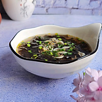 #我们约饭吧#十分钟快手菜：鲜辣紫菜虾皮汤的做法图解3