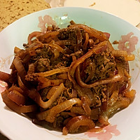 外皮酥脆的爆浆牛肉饼的做法图解1