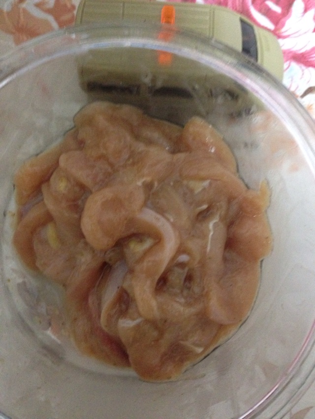 芝士味的烤鸡柳的做法图解1