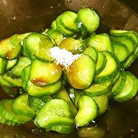 渍黄瓜的做法图解2