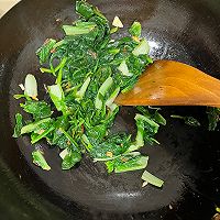 虾皮炒菠菜的做法图解3