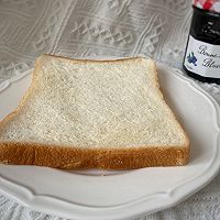 蓝莓乳酪吐司的做法图解1