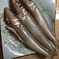 姜蒜沙丁鱼的做法图解1