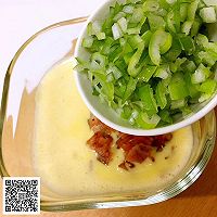 培根香葱鸡蛋饼的做法图解5