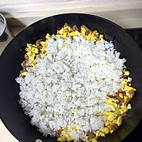 腊肠蛋炒饭—早餐篇的做法图解5