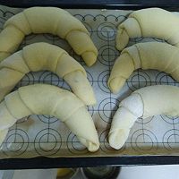 大牛角面包的做法图解14
