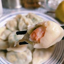 家乐浓汤宝三鲜馅大饺子