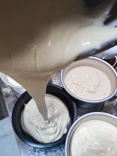 不易失败可裱花、可做冰乳酪的戚风蛋糕的做法图解16