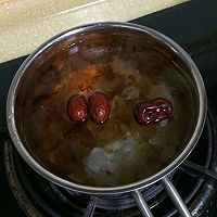 桃胶羹——美容甜汤的做法图解5