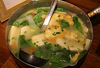 小菜豆腐煎蛋汤的做法