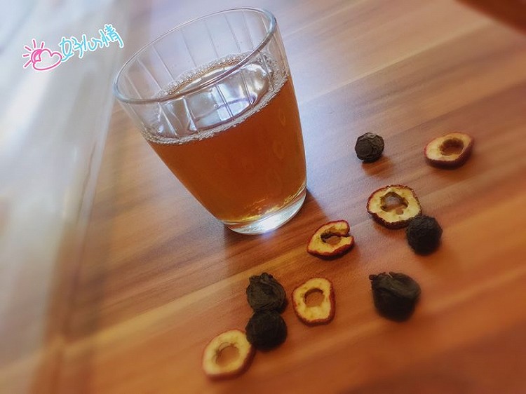 消暑止咳酸梅汤饮的做法