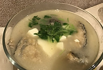 三文鱼头豆腐汤的做法