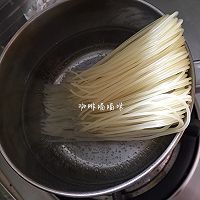 柳州螺蛳粉的做法图解2