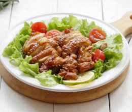 煎鸡腿肉-丘比沙拉汁日式口味的做法