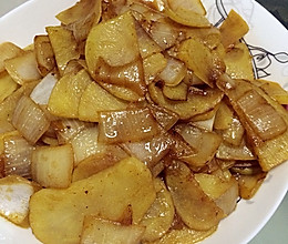 土豆炒洋葱的做法