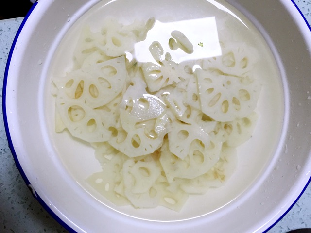 刀客鲜虾时蔬的做法图解3