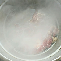 卤牛肉（凉拌牛肉的未切状态）的做法图解2