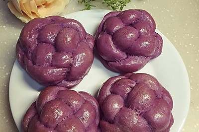 紫薯绣球面包