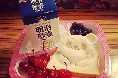 熊猫水果早餐拼盘