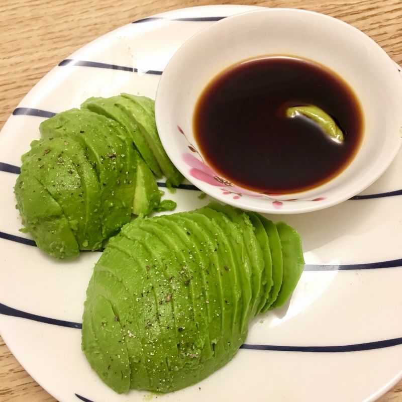 Avocado sashimi