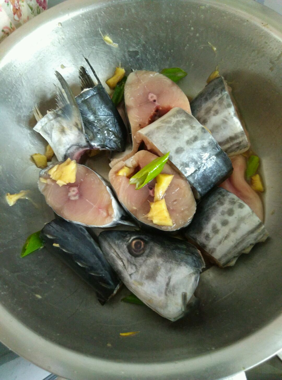 鲅鱼炖粉条怎么做_鲅鱼炖粉条的做法_豆果美食