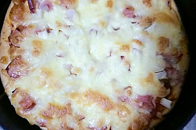 香肠培根披萨