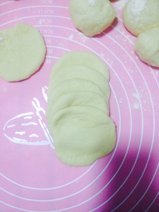 易小培玫瑰花面包的做法图解3