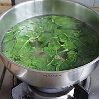 菠菜奶油意面#东菱水果豆浆机#的做法图解3