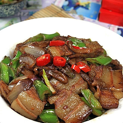 榨菜辣椒炒肉