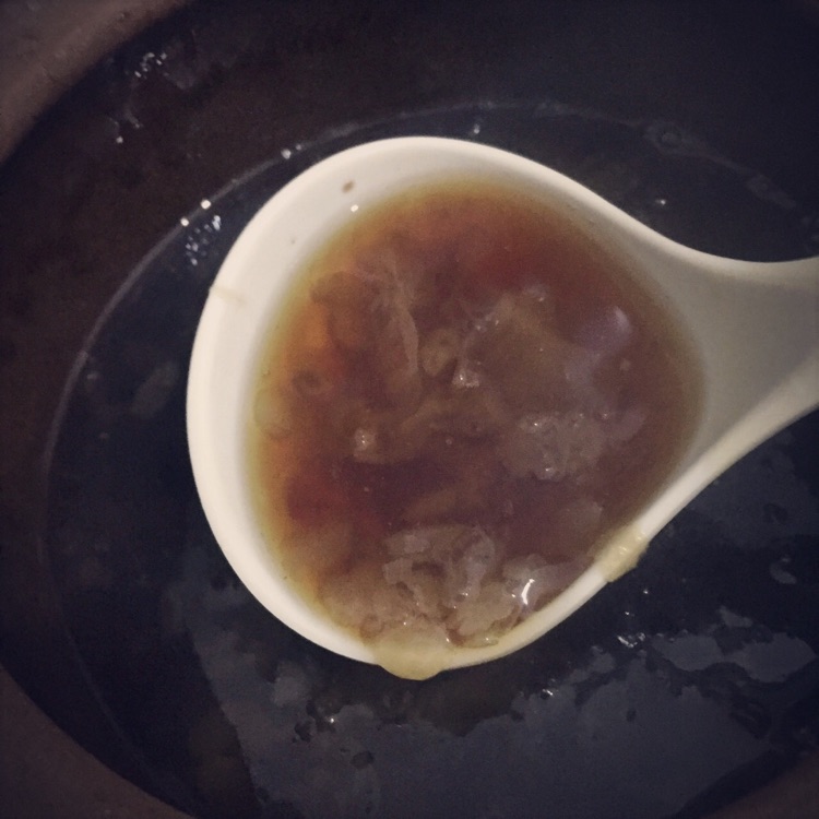 嘿，不要跑，胶原蛋白（皂角米银耳炖桃胶）的做法图解7