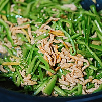 川菜馆里老师傅的青椒肉丝的做法图解7