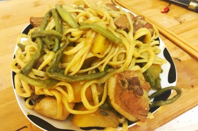 铁锅焖面家庭版